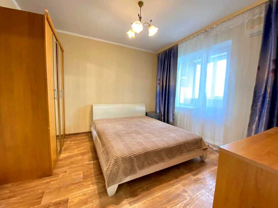 Apartment. Vasyl Ivansia Street, Kyiv