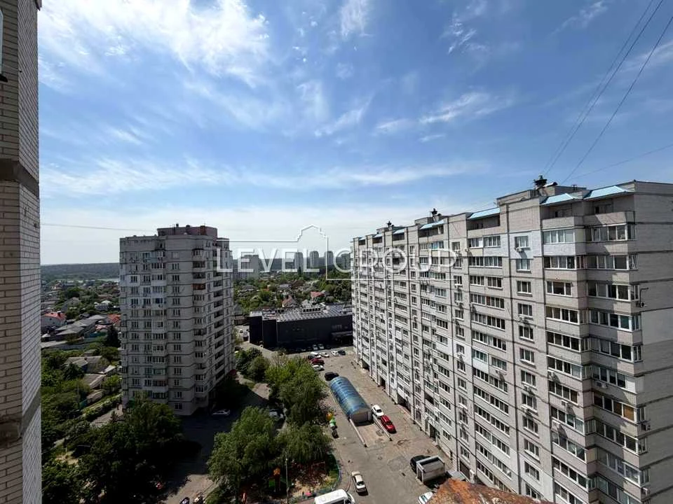 Квартира. Киев, улица Академика Булаховского