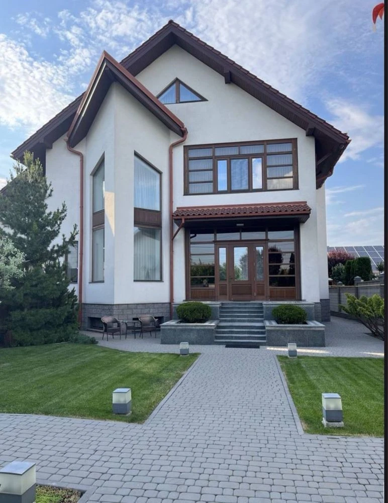 Продажа 3-комнатной квартиры в Шевченковском районе