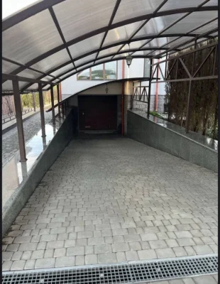Продажа 3-комнатной квартиры в Шевченковском районе