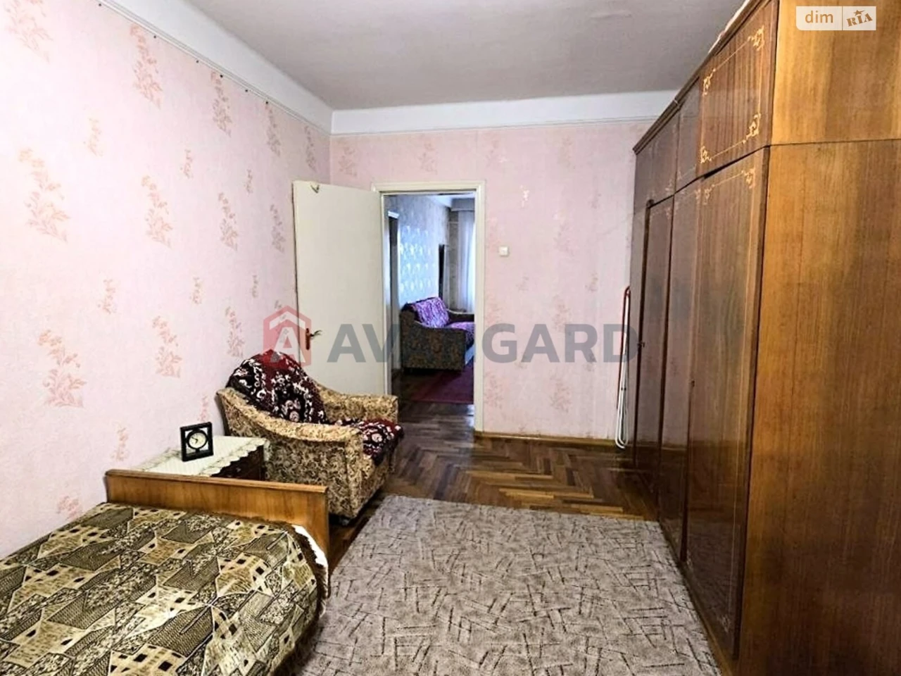 Long-Term Rental Apartment, Komunarsky