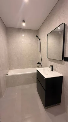 Продаж кутового таунхауса 130 м² з гаражем та ділянкою 3 сот