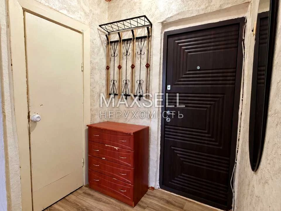 Apartment. Sumy, Nizhniy Sirovat Street