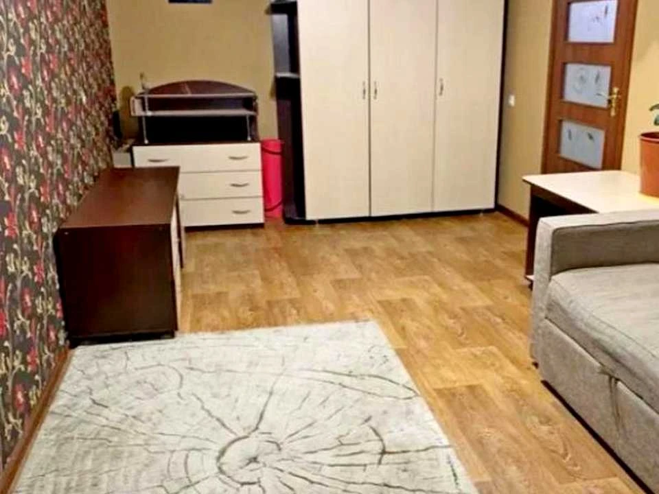 Квартира. Харьков, проспект Жасминовый.