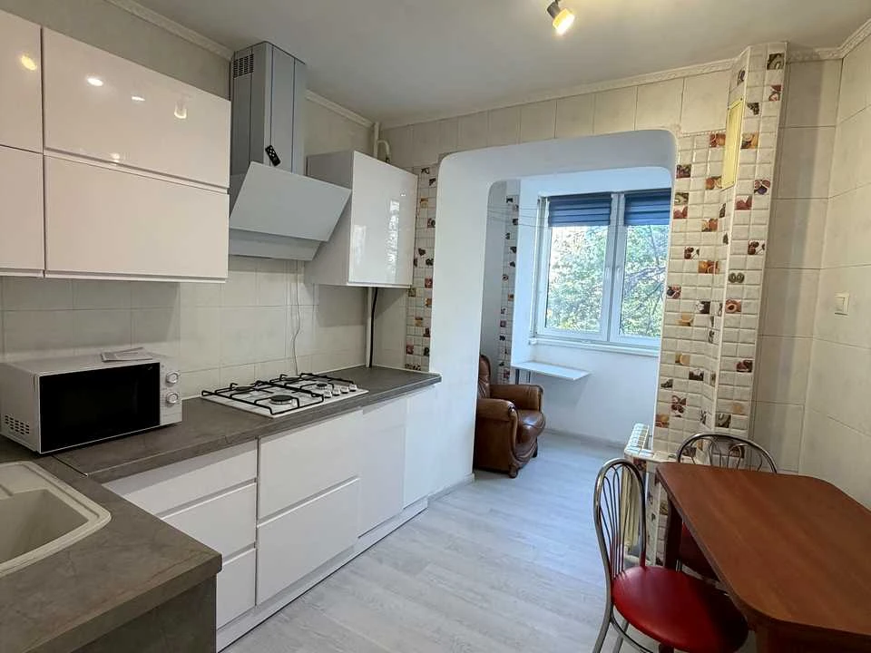 Apartment. Anna Akhmatova Street, Kyiv