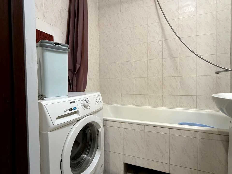 Apartment. Anna Akhmatova Street, Kyiv