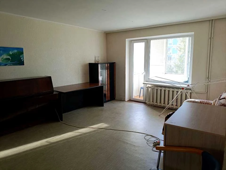 Apartment. Dnipro, Myru Prospect.
