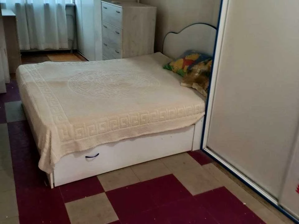 Apartment. Dnipro, Myru Prospect.