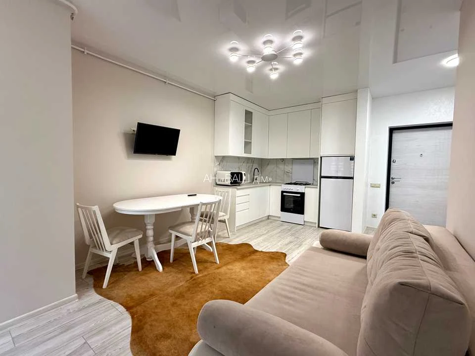 Apartment. Ivano-Frankivsk, National Guard Street