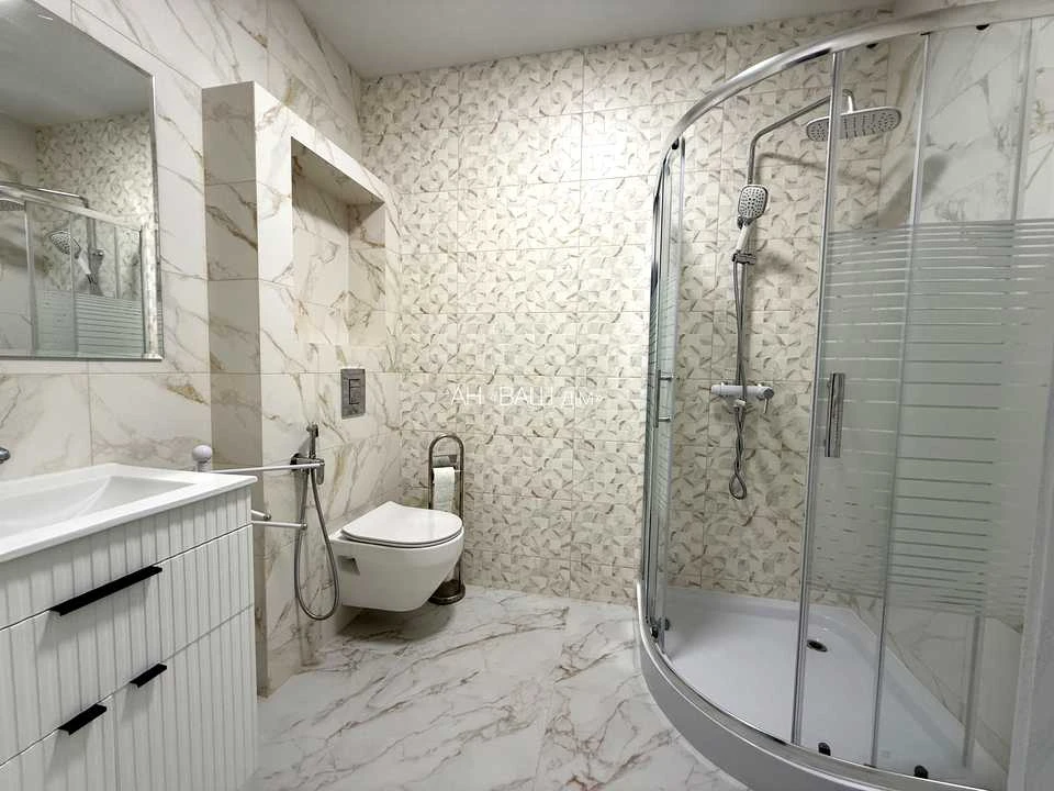 Apartment. Ivano-Frankivsk, National Guard Street