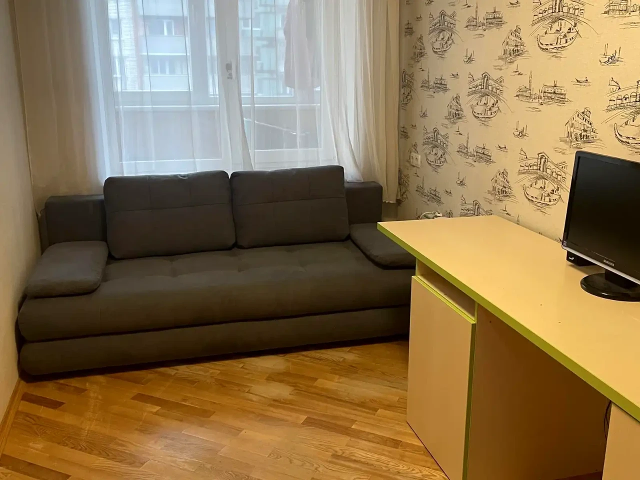Оренда квартири 4-кімн. 75 м² 7/9 пов.