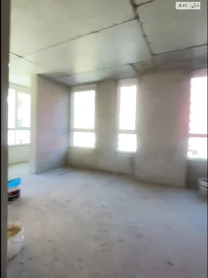 Apartment for Sale, Arsenal