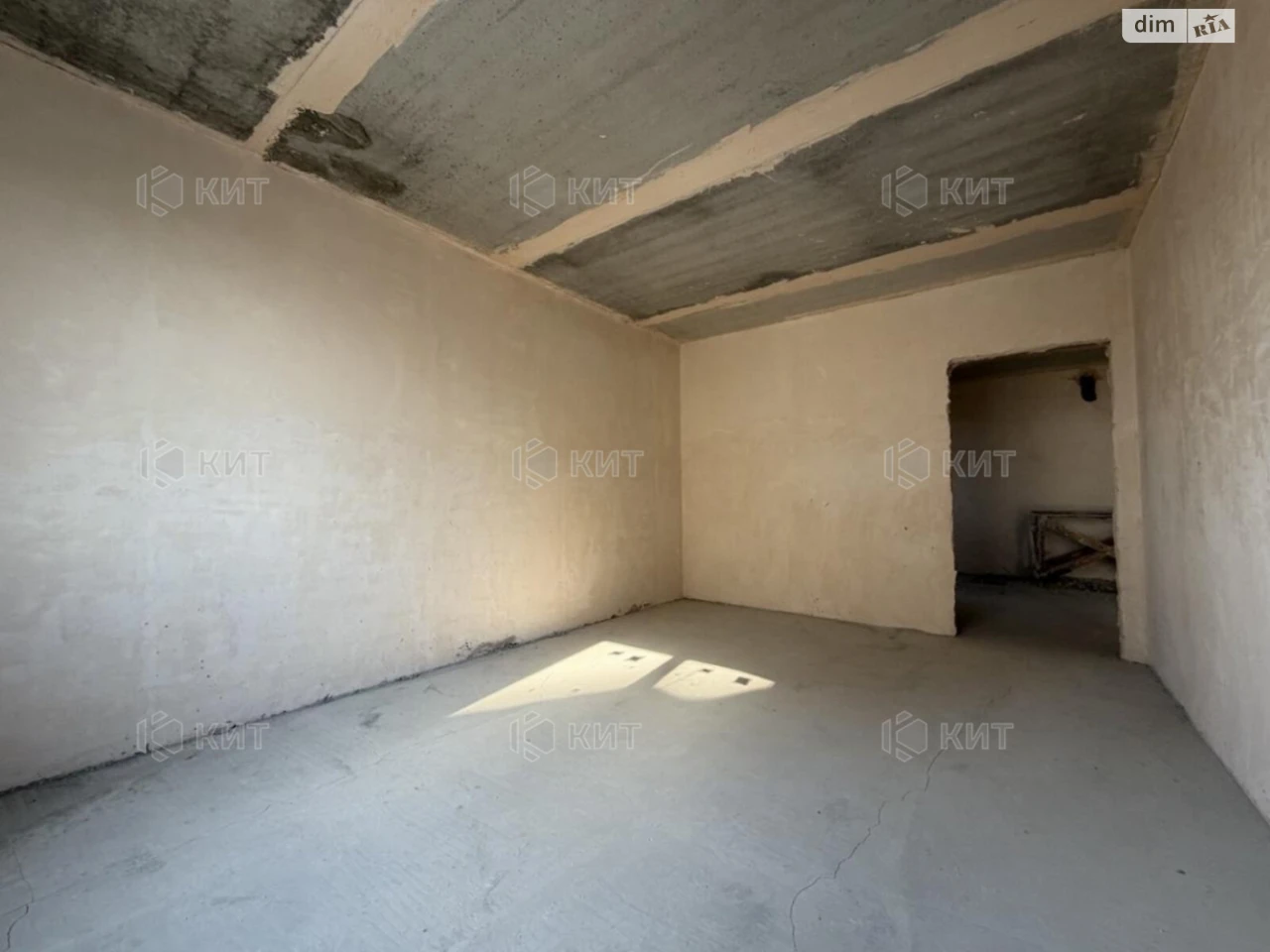 For Sale Apartment Center