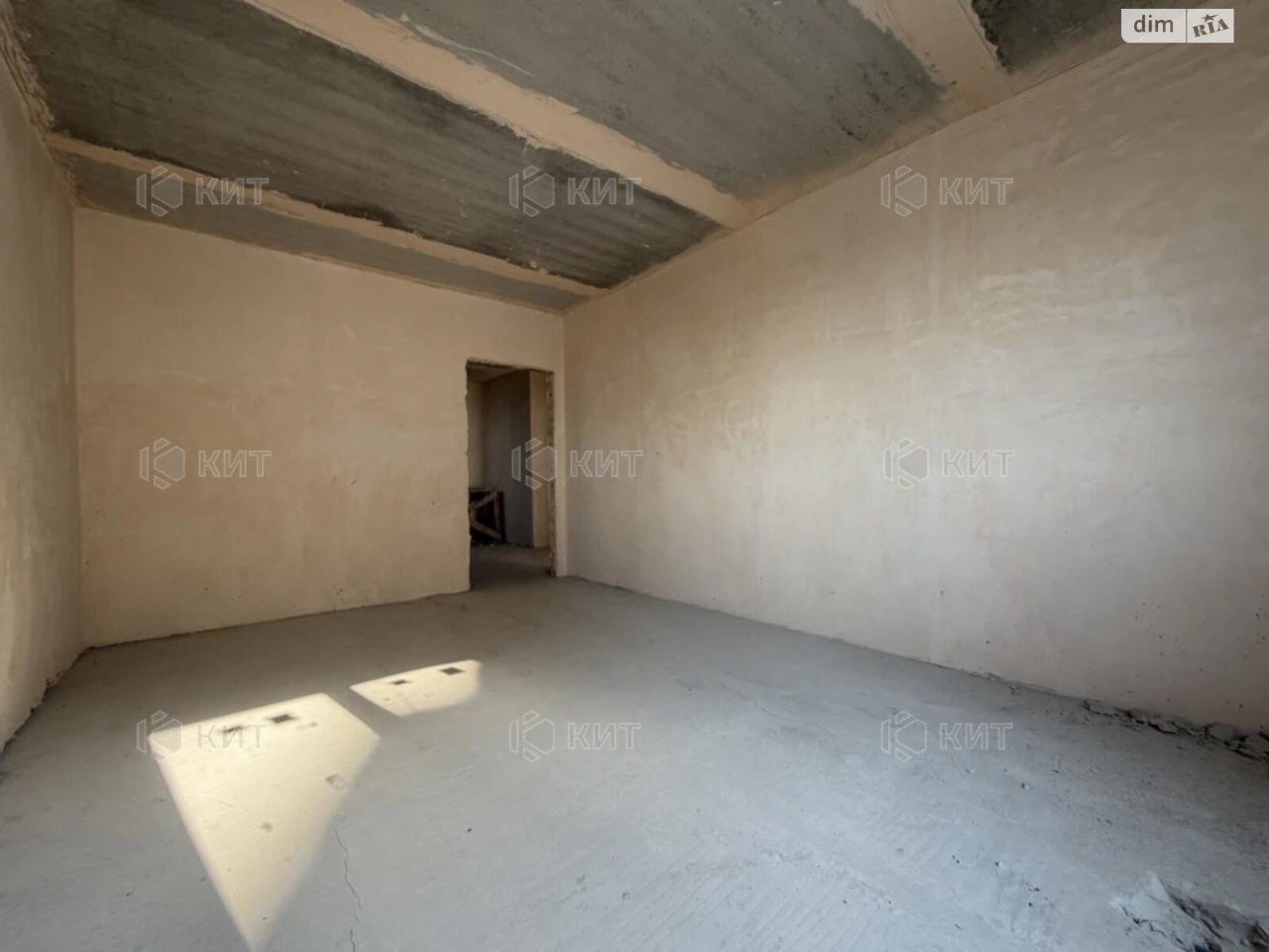 For Sale Apartment Center