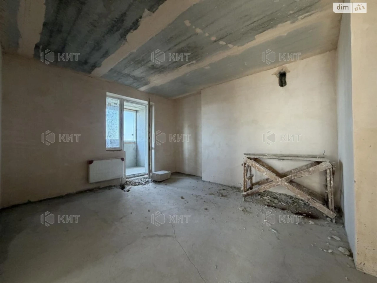 For Sale Apartment Center