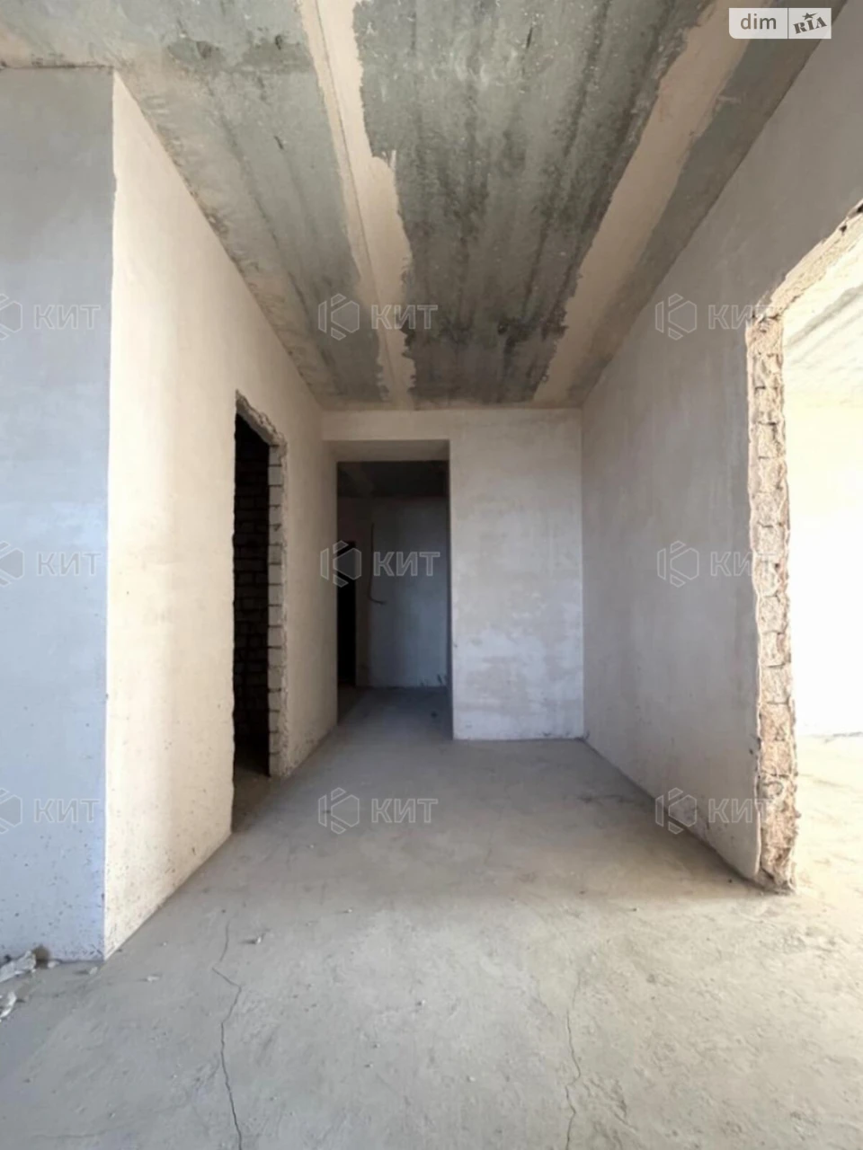 For Sale Apartment Center