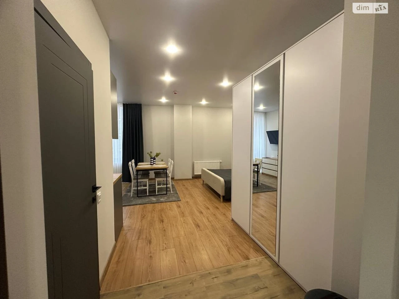 Long-Term Rental Apartment, near the train station