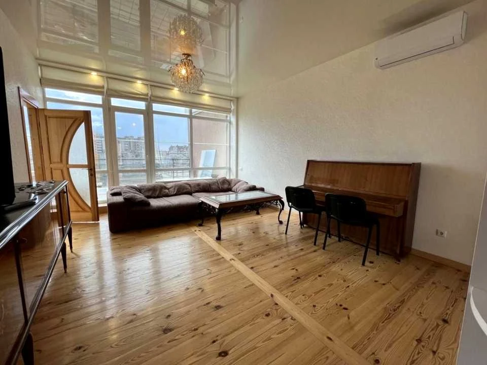 3-room apartment. Lviv, Boykivska St.
