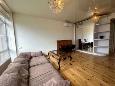 3-room apartment. Lviv, Boykivska St.