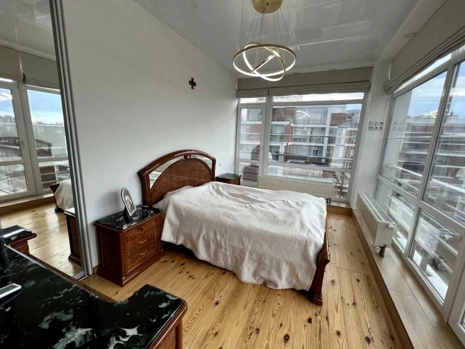3-room apartment. Lviv, Boykivska St.