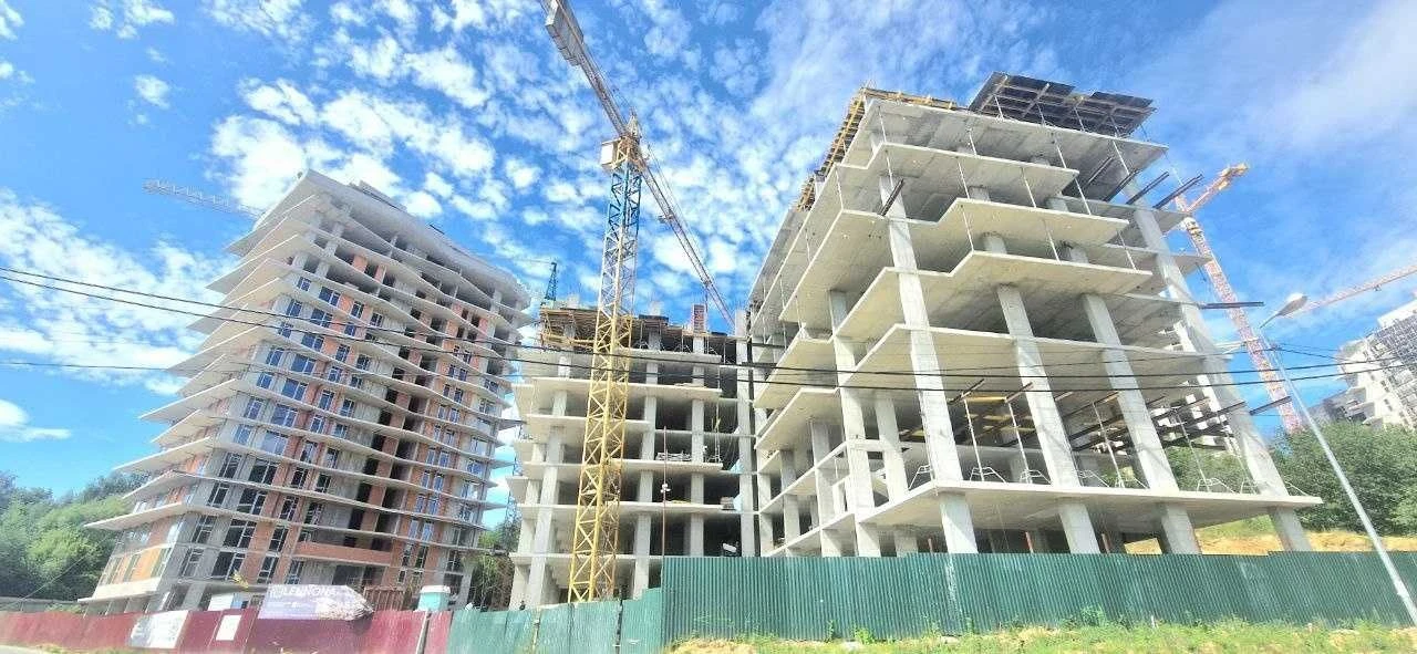 Продається 1-кімнатна квартира площею 43 м² у ЖК Lennona Res