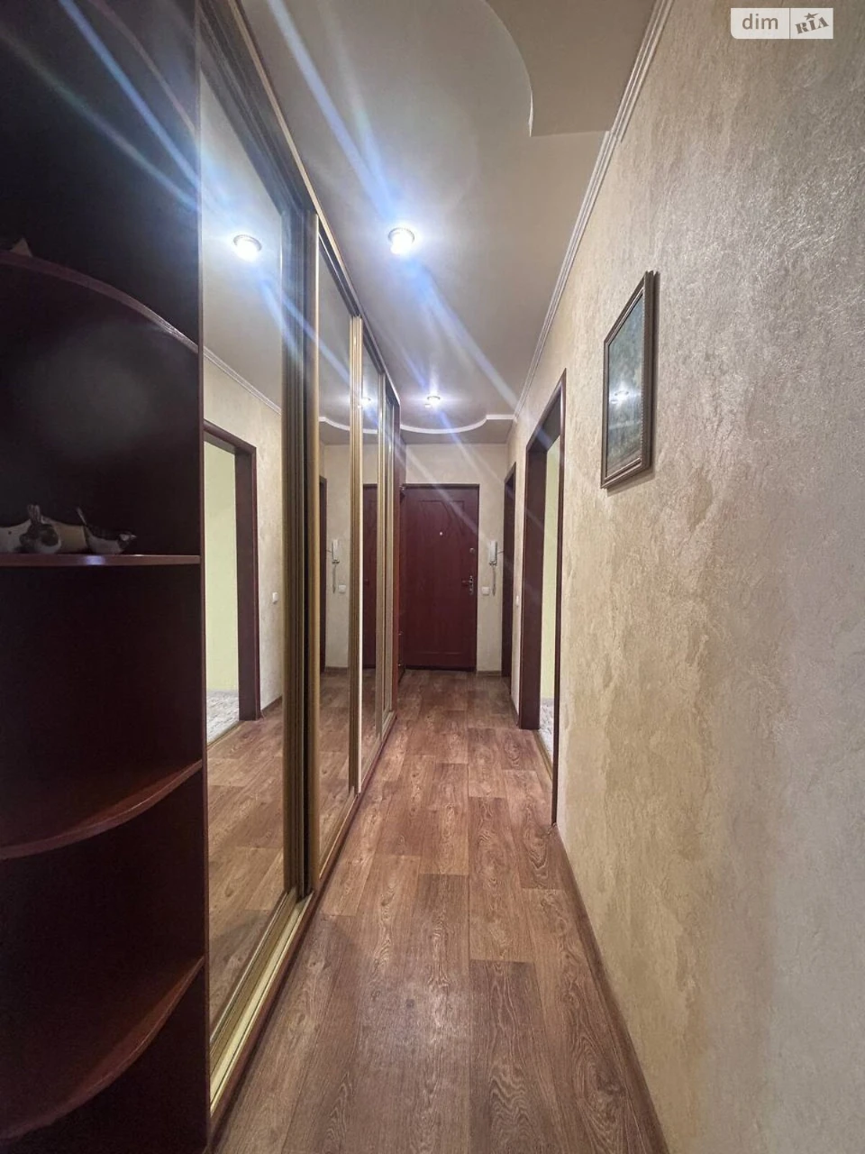 Sale of 3-room Apartment in Liovoberezniy