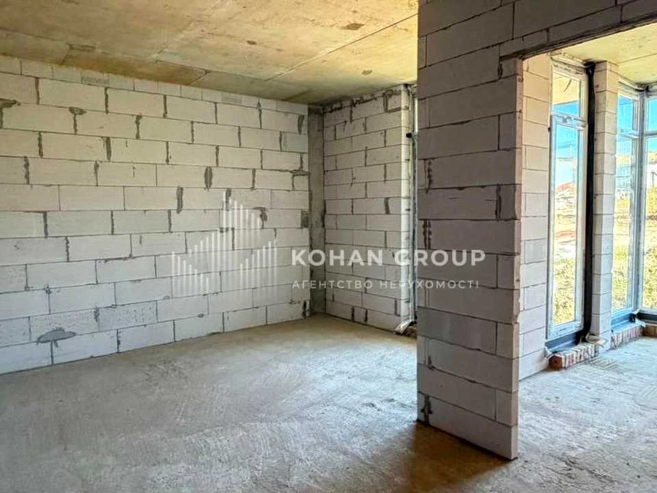 Apartment. Хмельницький, Joe Biden