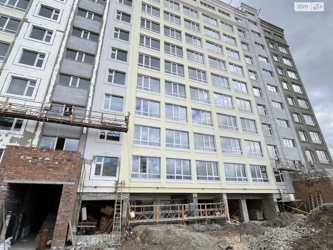 Sale of Apartment First Park