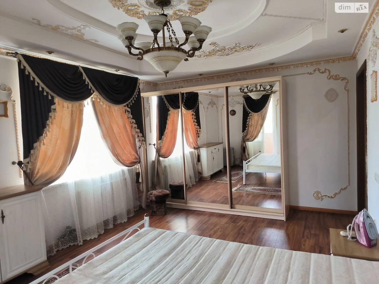 Long-Term Rental Apartment in Karavayiv Dacha