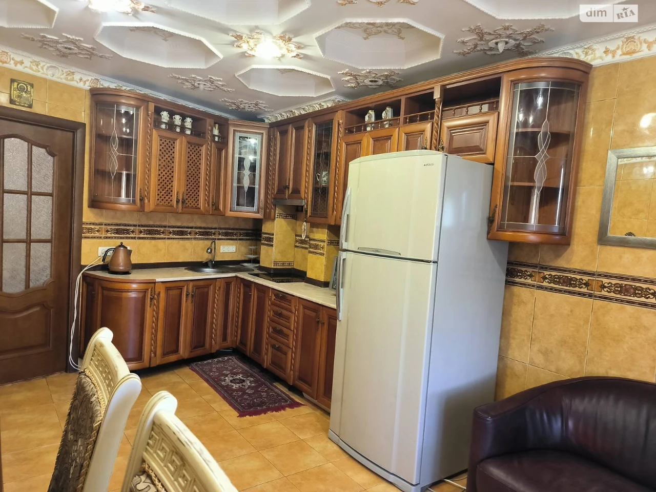 Long-Term Rental Apartment in Karavayiv Dacha