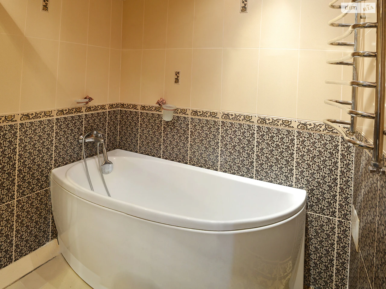 Long-Term Rental Apartment in Karavayiv Dacha