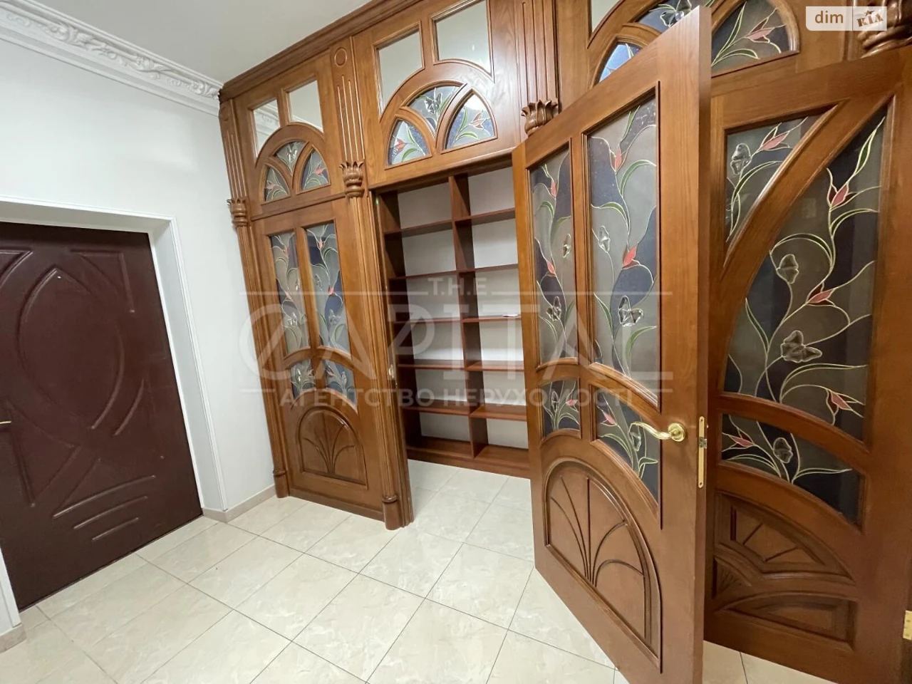 Long-Term Rental of an Apartment in Pecersk