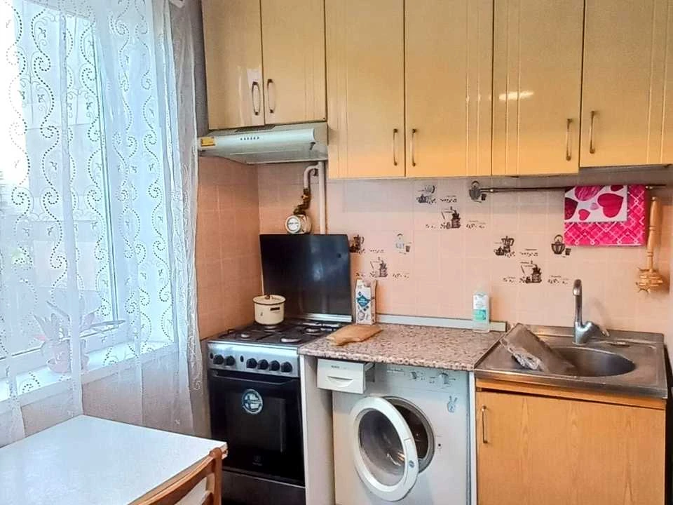 Apartment. Kyiv, Ozerna St.
