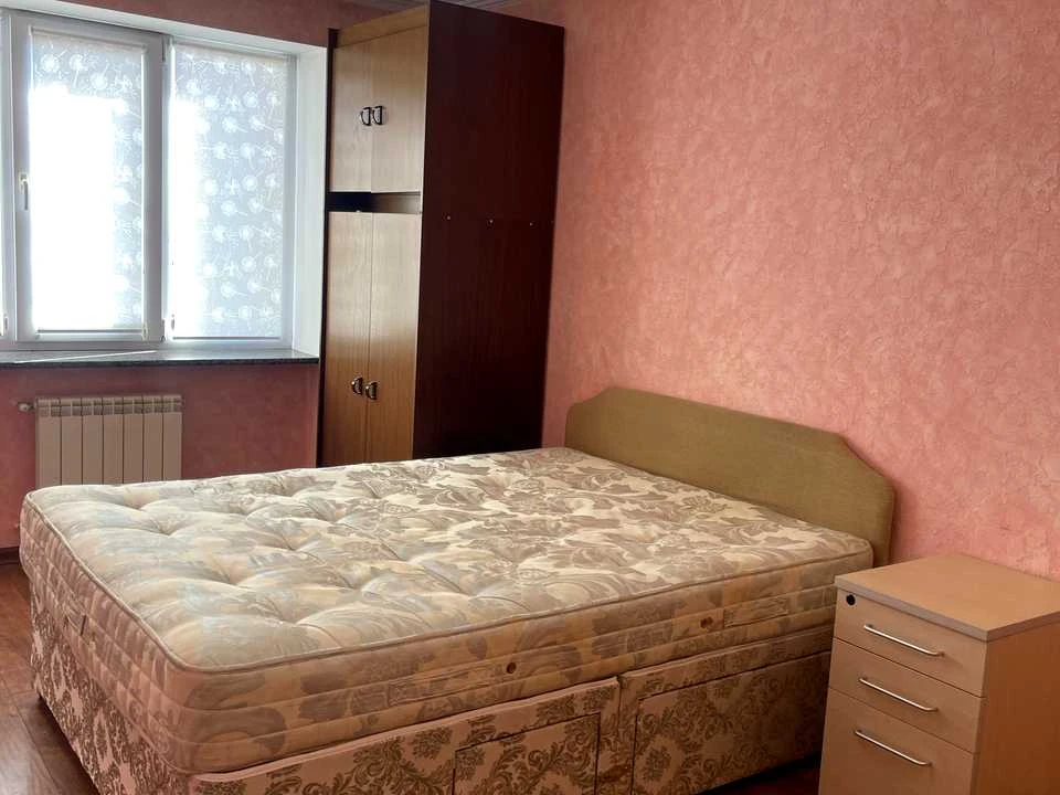 Квартира. Киев, улица Милютенка