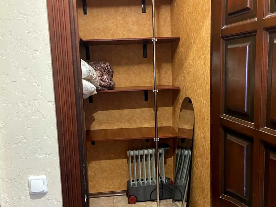 Квартира. Киев, улица Милютенка