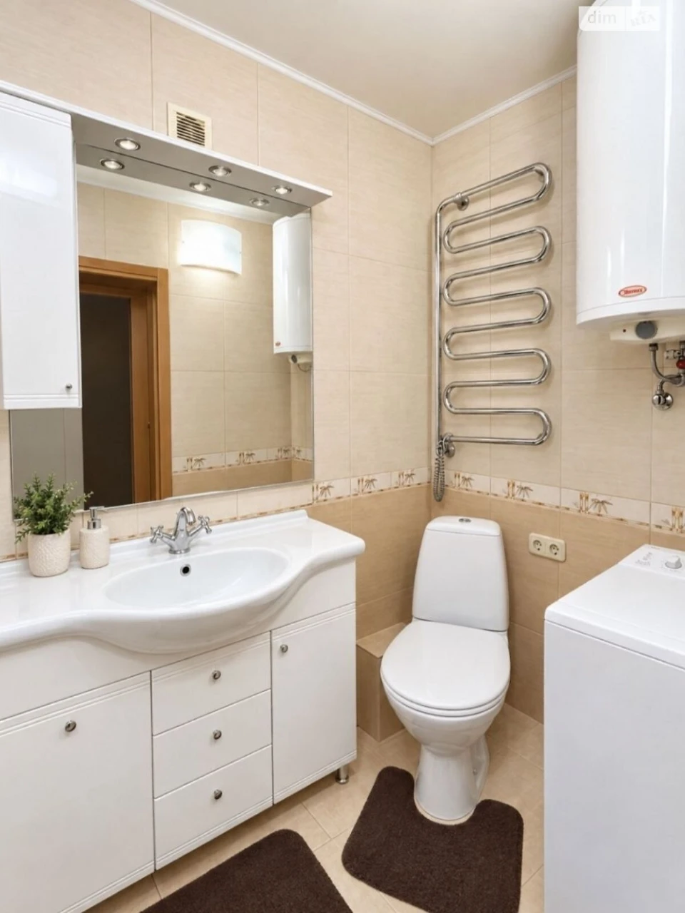 Long-Term Rental Apartment Prospect Polya