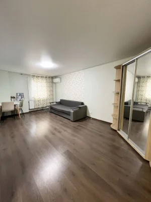 Sale of a one-room apartment in the Khadjibaysk district. Alley