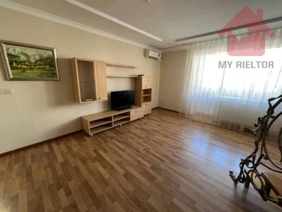 Sale of a two-level apartment on St. Lintura