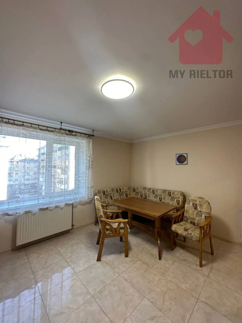 Sale of a two-level apartment on St. Lintura