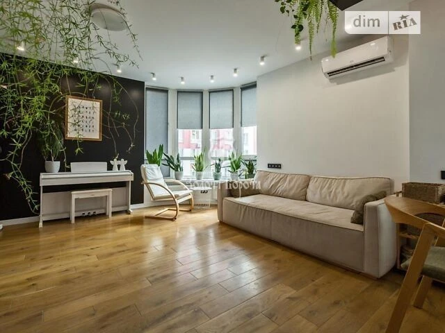 Продаж 2к квартири 62.3 кв. м на вул. Каховська 62 • ID 3470