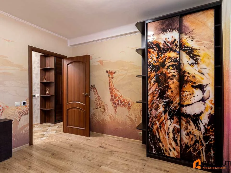 Two-room apartment. Rome Raushnogo St.