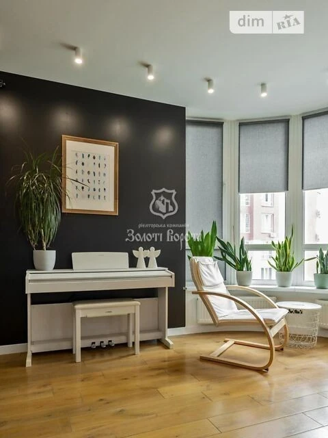 Продаж 2к квартири 62.3 кв. м на вул. Каховська 62 • ID 3470