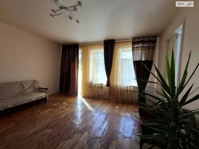 Long Term Rental Apartment, Center