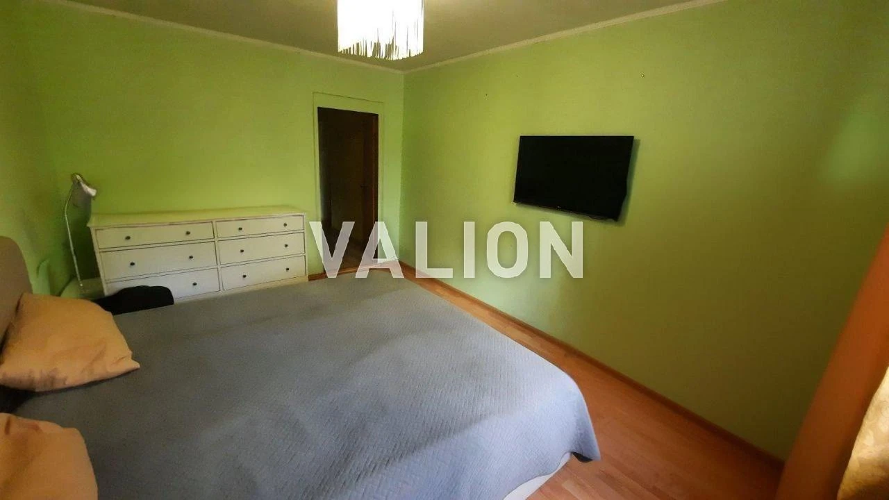 Продаж 2к квартири вул. Вишняківська 5б Дарницький р-н Лівий