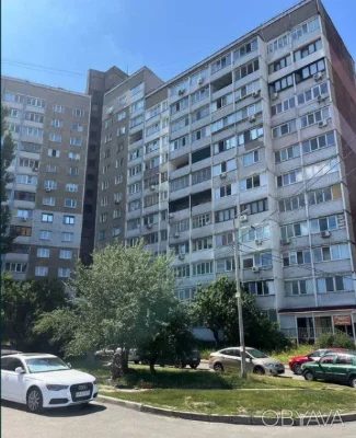 Продаж 5-ти кімнатної квартири Київ, вул. Академіка