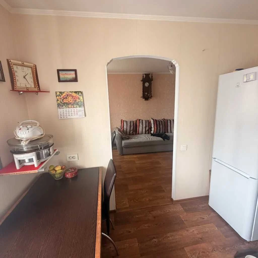 For Sale: 2-bedroom apartment on Bohdan Khmelnytsky Prospect! Slavutych!