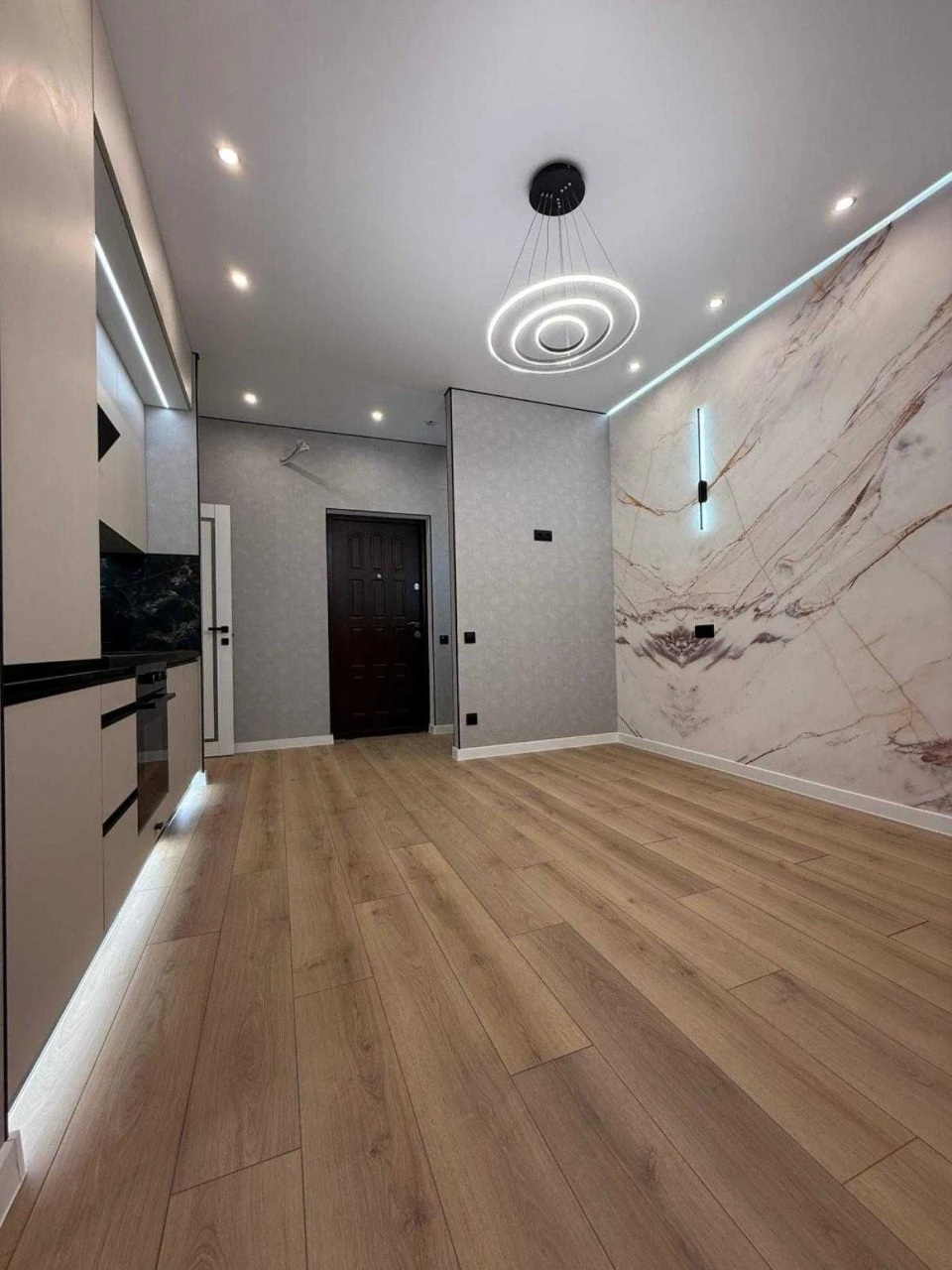 Attractive price! Euro-two-room apartment in Kadorr City on Krasnova | 42.5 sq m