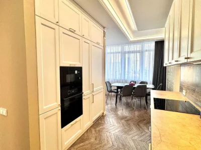 Apartment. Odessa, Fontanskaya Road St.