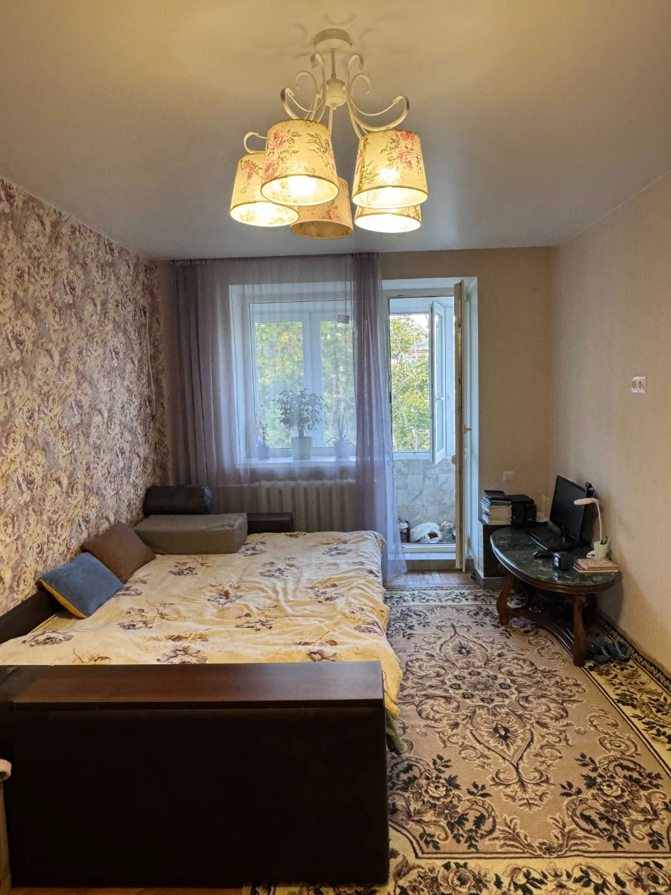 For Sale: 2-bedroom apartment with renovation in Pavlov Pole, near Botaniческий Sad metro station