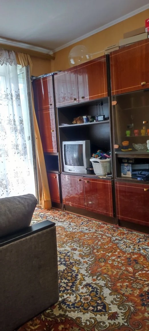 Продается 1 ком кв., 30 м. кв. ул. Незалежна Україна